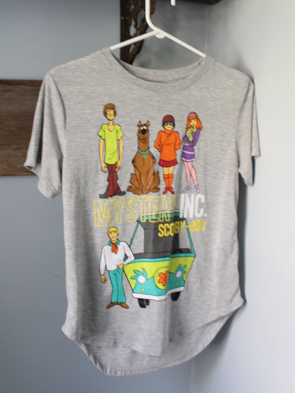 Scooby Doo Juniors Size M ( 7-9) Tshirt Hi-Lo